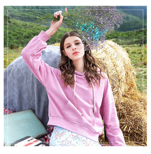 Load image into Gallery viewer, Spring 2009 New Women's Suit Set with Loose and Lazy Wind Ins Hat Guard 51060
