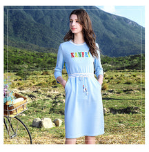 Load image into Gallery viewer, Newly fashioned women's round-collar embroidered A-shaped skirt in early spring of 2019