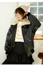 Load image into Gallery viewer, Leather coat female 2018 Korean version of double collar motorcycle suit plus velvet women's jacket coat loose leather coat female winter 3079
