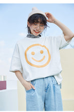 Load image into Gallery viewer, Spring 2019 new thick sanding short sleeve T-shirt female students loose cartoon smiling face half sleeve 1011