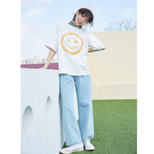 Load image into Gallery viewer, Spring 2019 new thick sanding short sleeve T-shirt female students loose cartoon smiling face half sleeve 1011