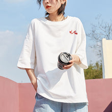 Load image into Gallery viewer, Spring and summer 2019 new sanding base shirt women casual crew neck T-shirt women embroidered short sleeve T-shirt 9950