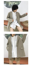 Load image into Gallery viewer, The 2018 Winter New Coat Hepburn Little Woolen Coat Female Student Short Suit 3089 Solid Color