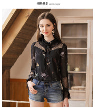 Load image into Gallery viewer, 2019 Spring new boutique women's temperament vertical collar pullover lady hundred catch snow spinning shirt 51019