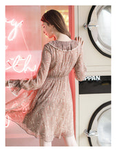 Load image into Gallery viewer, Spring 2009 New Women's Dresses Long Flare Sleeve Printed Skirt Temperament Chiffon Dress 63128