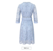 Load image into Gallery viewer, 2019 Autumn new women's air round collar French Campanulaceae skirt temperament light ripe silk Bud dress 63157