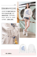 Load image into Gallery viewer, Spring 2009 New Ladies'Loose Letter Top
