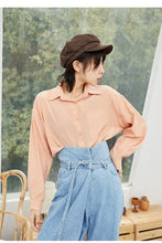 Load image into Gallery viewer, Spring/summer 2019 solid color leisure women's long sleeve thin lapel single-breasted loose student shirt jacket 3116