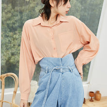 Load image into Gallery viewer, Spring/summer 2019 solid color leisure women's long sleeve thin lapel single-breasted loose student shirt jacket 3116