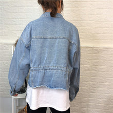 Load image into Gallery viewer, Cowboy jacket female spring and autumn 2019 Korean version loose-fitting waist jeans hem short 10150