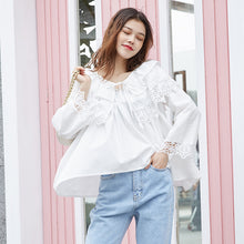 Load image into Gallery viewer, 2019 Korean women's chic wind cake collar shirt Joker ladies sweet cuff lace shirt jacket 163