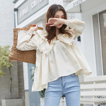 Load image into Gallery viewer, 2019 Korean women's chic wind cake collar shirt Joker ladies sweet cuff lace shirt jacket 163