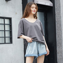 Load image into Gallery viewer, Short-sleeved t-shirt, women's loose 2019 new V-collar solid color trimmed design bottom shirt, Korean version top 6016