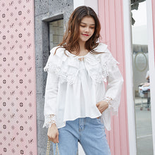 Load image into Gallery viewer, 2019 Korean women's chic wind cake collar shirt Joker ladies sweet cuff lace shirt jacket 163
