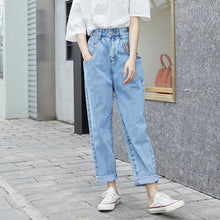 Load image into Gallery viewer, New sequined Pocket Jeans in spring and summer of 2019
