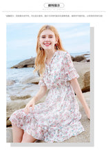 Load image into Gallery viewer, Summer high-quality women's wear temperament in 2019 V-neck elastic chic light-ripe printed chiffon dress 69216