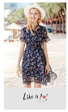 Load image into Gallery viewer, Summer high-quality women's wear temperament in 2019 V-neck elastic chic light-ripe printed chiffon dress 69216