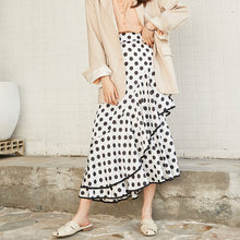 Load image into Gallery viewer, New women's irregular skirt in spring 2019 Korean version of Joker slim wave printing medium and long skirt