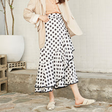 Load image into Gallery viewer, New women's irregular skirt in spring 2019 Korean version of Joker slim wave printing medium and long skirt