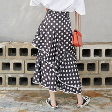 Load image into Gallery viewer, New women's irregular skirt in spring 2019 Korean version of Joker slim wave printing medium and long skirt