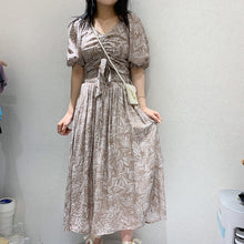 Load image into Gallery viewer, New Summer 2009 Women's Retro Chiffon Skirt with Broken Flowers French Minority Dresses Women's Knee Skirt 3368