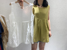 Load image into Gallery viewer, Summer 2019 Korean version of women's chic solid color loose sleeveless vest thin doll jacket 3555