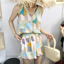 Load image into Gallery viewer, Summer 2019 New Temperament Printed Shorts for Women's Wear Ultra Short Fashion Leisure Suits Wholesale 3533