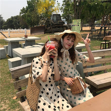 Load image into Gallery viewer, 2019 new retro wave printing high waist lace chiffon dress temperament V neck short sleeve slim dress