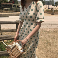 Load image into Gallery viewer, 2019 new retro wave printing high waist lace chiffon dress temperament V neck short sleeve slim dress