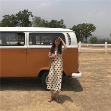 Load image into Gallery viewer, 2019 new retro wave printing high waist lace chiffon dress temperament V neck short sleeve slim dress