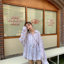 Load image into Gallery viewer, 2019 new women's solid color vest+elastic waist drawstring wide leg shorts+sunscreen plaid shirt