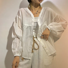 Load image into Gallery viewer, Summer 2019 simple urban leisure Korean turtleneck loose women's T-shirt origin 3589