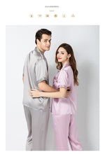 Load image into Gallery viewer, Summer 2019 New Men's Housewear 100 Silk Couple Sleepwear Factory Direct Wholesale