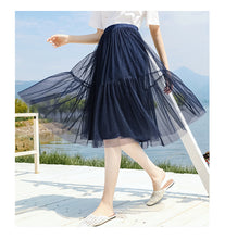 Load image into Gallery viewer, 2009 Summer New Brand Women's Wear Elastic Ribbon Stitching Baitao Lady Chic Mesh Pleated Half-length Skirt 25062