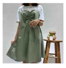 Load image into Gallery viewer, Summer 2019 new Korean version of women's A-shaped skirt wrapped chest stitching dress fake two sets of micro-merchant supply 3625