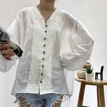 Load image into Gallery viewer, 2019 summer temperament regular cardigan long sleeve V-neck loose blouse wholesale 3633
