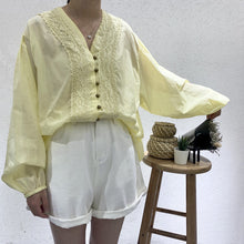 Load image into Gallery viewer, 2019 summer temperament regular cardigan long sleeve V-neck loose blouse wholesale 3633