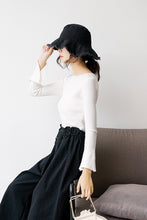 Load image into Gallery viewer, [No refund, no change at the end of the season] Women 148 with round collar, slim pullover, knitted bottom sweater
