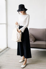 Load image into Gallery viewer, [No refund, no change at the end of the season] Women 148 with round collar, slim pullover, knitted bottom sweater