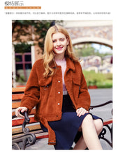 Load image into Gallery viewer, Winter 2018 New Women's Single-row Button and Thickened Thermal Fur Short-style Jacket 97075