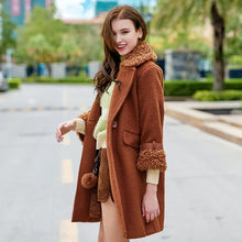 Load image into Gallery viewer, 2018 new brand women's wear Albaca lamb wool jacket cotton woolen overcoat 97079