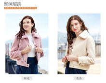 Load image into Gallery viewer, 2018 Winter New Women's Coat Coat Single Clock Short Warm Plush Coat 97081