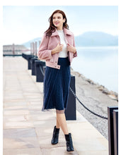 Load image into Gallery viewer, 2018 Winter New Women's Coat Coat Single Clock Short Warm Plush Coat 97081