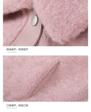 Load image into Gallery viewer, 2018 Winter New Women's Coat Coat Single Clock Short Warm Plush Coat 97081