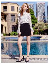 Load image into Gallery viewer, 2018 Spring new women's straight tube high waist temperament ladies shorts 28202