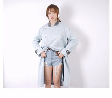 Load image into Gallery viewer, Low price Guangzhou solid color long sleeve 51%-70% leisure single adult collage/stitching stitching women's windbreaker
