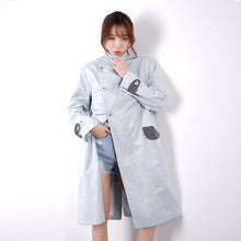 Load image into Gallery viewer, Low price Guangzhou solid color long sleeve 51%-70% leisure single adult collage/stitching stitching women's windbreaker