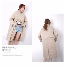 Load image into Gallery viewer, Low price Guangzhou solid color long sleeve 51%-70% leisure single adult collage/stitching stitching women's windbreaker