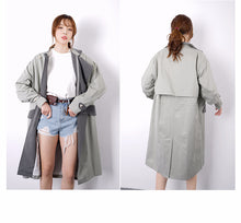Load image into Gallery viewer, Low price Guangzhou solid color long sleeve 51%-70% leisure single adult collage/stitching stitching women's windbreaker