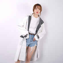 Load image into Gallery viewer, Low price Guangzhou solid color long sleeve 51%-70% leisure single adult collage/stitching stitching women's windbreaker